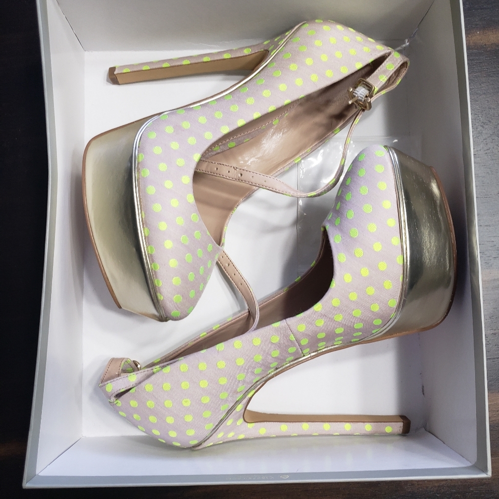 Carvela green gold and beige evening shoes